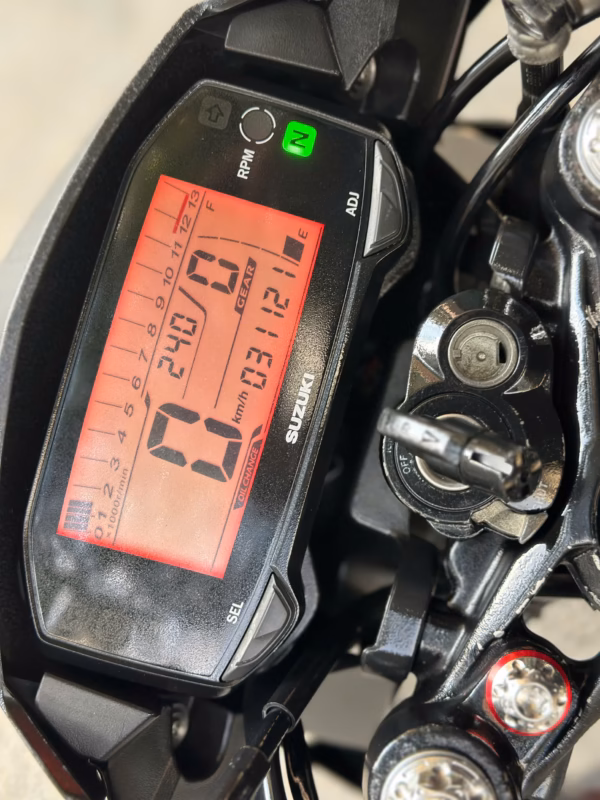 z7668821041003_7a4e9beac8d3685b1950e2a4bb0e9c72 satria 2019 22.5 bao rút hồ sơ bảo hành 3 tháng