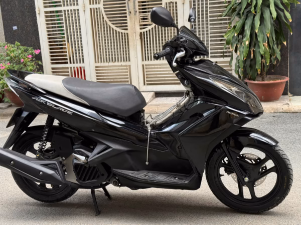Honda Air Blade 2014 BH 6 tháng Bao Rút hồ sơ